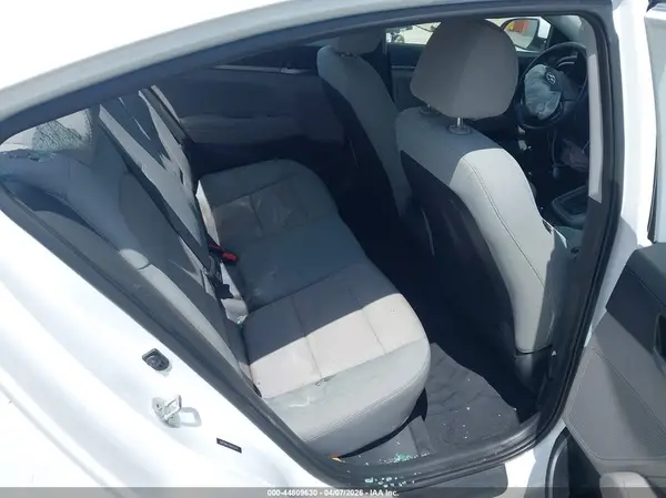 5NPD84LF1HH023741 2017 HYUNDAI ELANTRA - Image 8