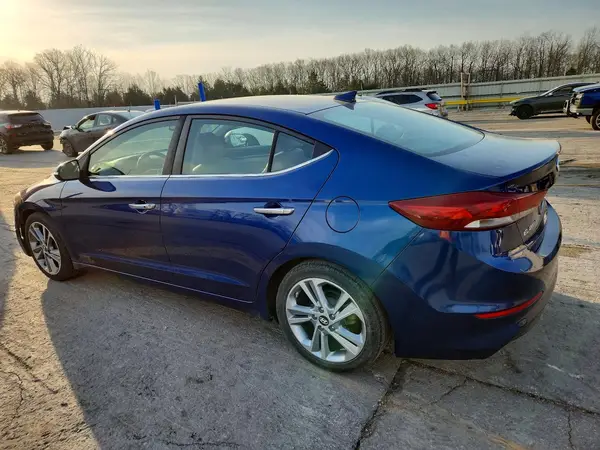 5NPD84LF1HH023917 2017 HYUNDAI ELANTRA - Image 2