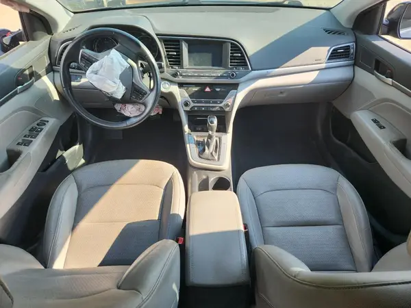 5NPD84LF1HH025442 2017 HYUNDAI ELANTRA - Image 8