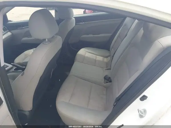 5NPD84LF1HH026350 2017 HYUNDAI ELANTRA - Image 8
