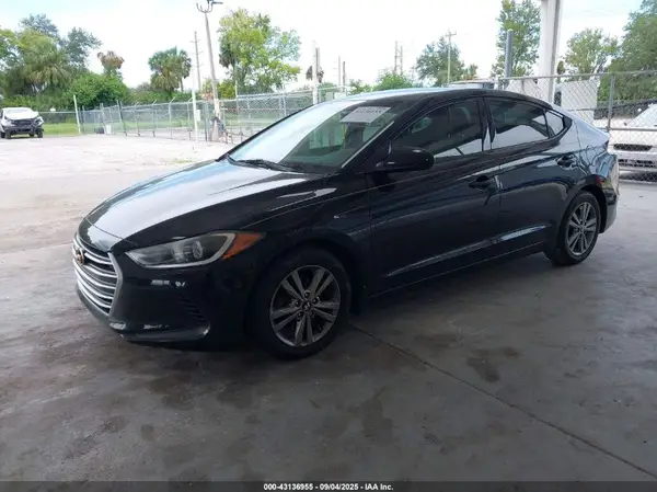 5NPD84LF1HH026610 2017 HYUNDAI ELANTRA - Image 2