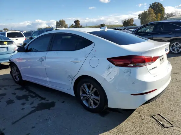 5NPD84LF1HH027109 2017 HYUNDAI ELANTRA - Image 2