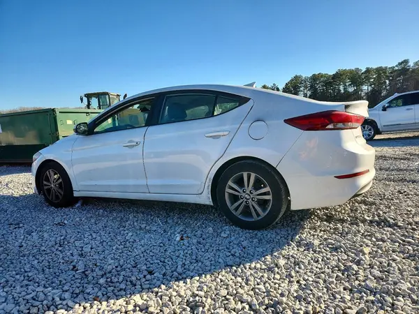 5NPD84LF1HH029085 2017 HYUNDAI ELANTRA - Image 2