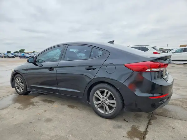5NPD84LF1HH031113 2017 HYUNDAI ELANTRA - Image 2