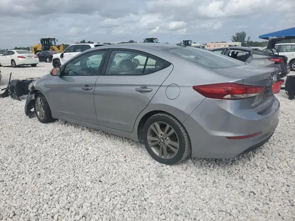 5NPD84LF1HH031192 2017 HYUNDAI ELANTRA - Image 2