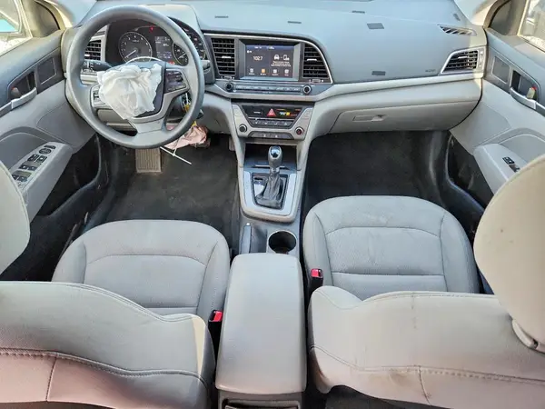5NPD84LF1HH033878 2017 HYUNDAI ELANTRA - Image 8