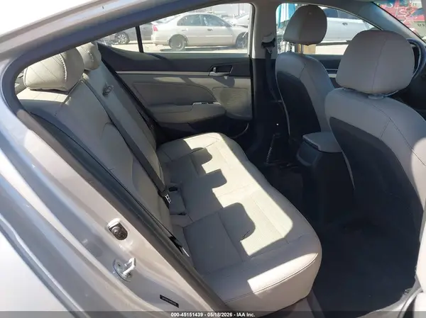 5NPD84LF1HH035145 2017 HYUNDAI ELANTRA - Image 8
