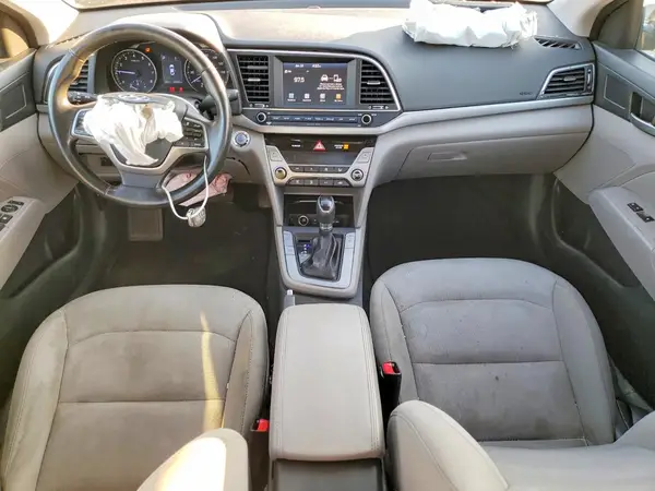 5NPD84LF1HH035811 2017 HYUNDAI ELANTRA - Image 8
