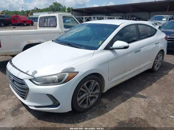 5NPD84LF1HH036652 2017 HYUNDAI ELANTRA - Image 2