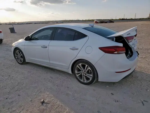 5NPD84LF1HH038336 2017 HYUNDAI ELANTRA - Image 2