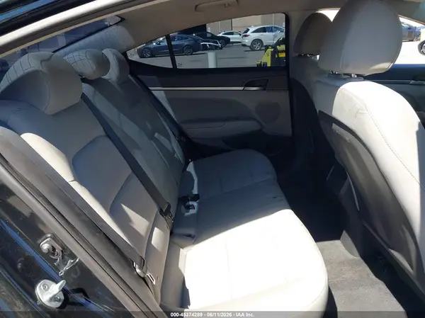 5NPD84LF1HH038448 2017 HYUNDAI ELANTRA - Image 8