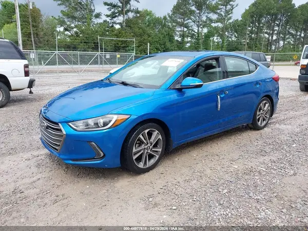 5NPD84LF1HH039826 2017 HYUNDAI ELANTRA - Image 2