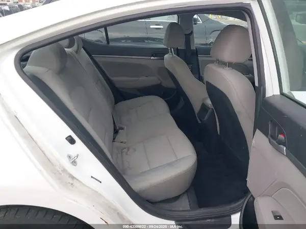 5NPD84LF1HH041446 2017 HYUNDAI ELANTRA - Image 8