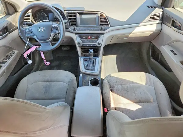 5NPD84LF1HH042547 2017 HYUNDAI ELANTRA - Image 8