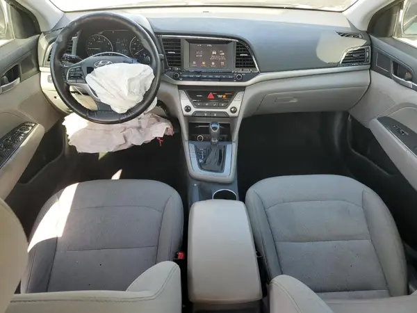 5NPD84LF1HH044735 2017 HYUNDAI ELANTRA - Image 8