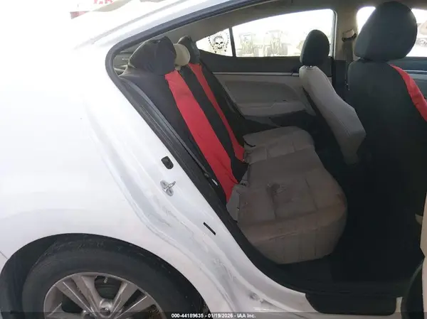 5NPD84LF1HH047540 2017 HYUNDAI ELANTRA - Image 8