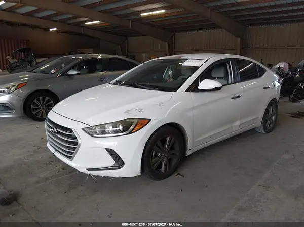 5NPD84LF1HH049224 2017 HYUNDAI ELANTRA - Image 2