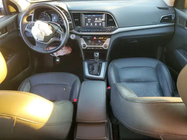 5NPD84LF1HH055864 2017 HYUNDAI ELANTRA - Image 8