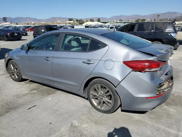 5NPD84LF1HH055962 2017 HYUNDAI ELANTRA - Image 2
