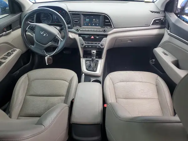 5NPD84LF1HH056013 2017 HYUNDAI ELANTRA - Image 8