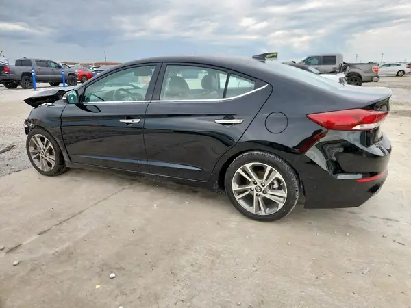 5NPD84LF1HH056075 2017 HYUNDAI ELANTRA - Image 2