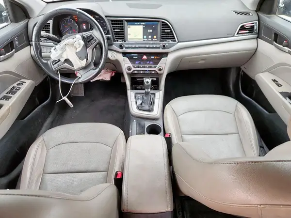 5NPD84LF1HH056075 2017 HYUNDAI ELANTRA - Image 8