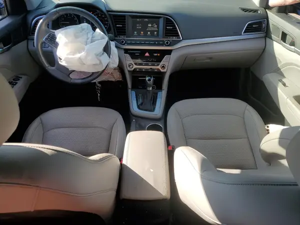 5NPD84LF1HH057288 2017 HYUNDAI ELANTRA - Image 8
