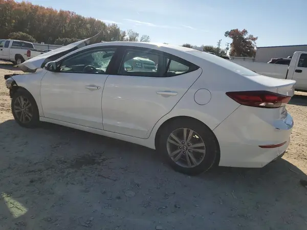 5NPD84LF1HH064239 2017 HYUNDAI ELANTRA - Image 2