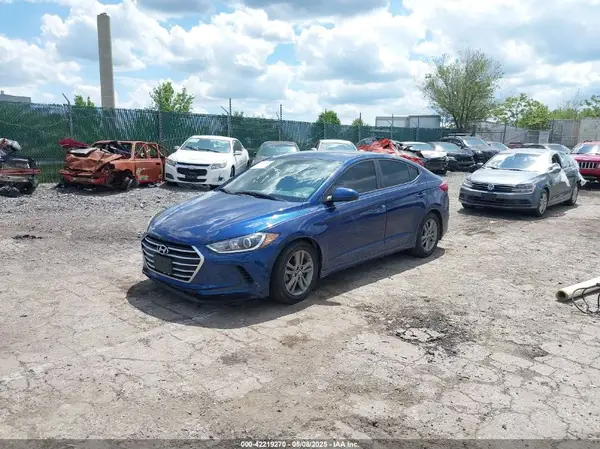 5NPD84LF1HH065648 2017 HYUNDAI ELANTRA - Image 2