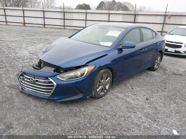 5NPD84LF1HH066153 2017 HYUNDAI ELANTRA - Image 2