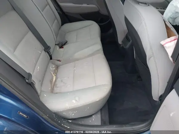 5NPD84LF1HH066153 2017 HYUNDAI ELANTRA - Image 8