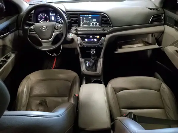 5NPD84LF1HH067187 2017 HYUNDAI ELANTRA - Image 8