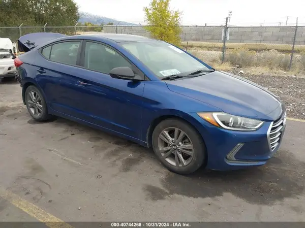 5NPD84LF1HH068842 2017 HYUNDAI ELANTRA - Image 1