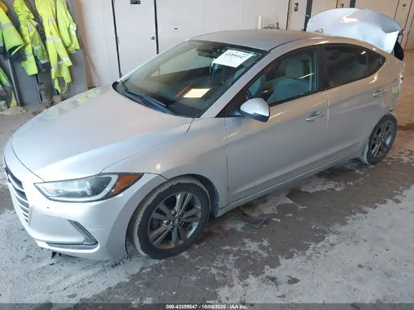 5NPD84LF1HH071921 2017 HYUNDAI ELANTRA - Image 2