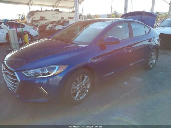 5NPD84LF1HH075189 2017 HYUNDAI ELANTRA - Image 2