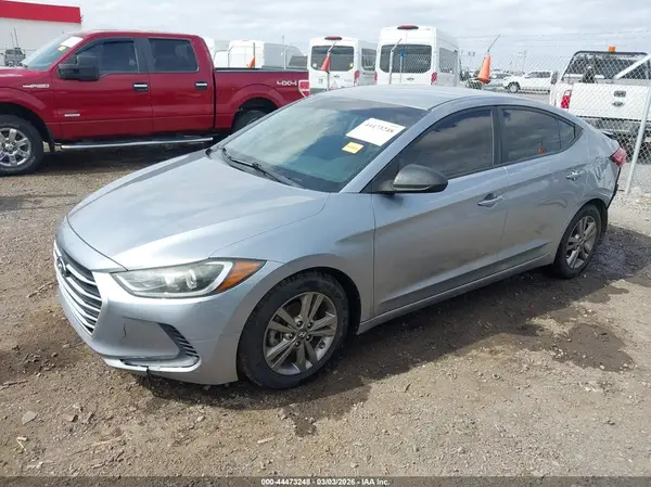 5NPD84LF1HH078108 2017 HYUNDAI ELANTRA - Image 2