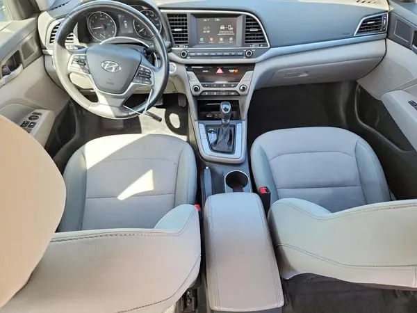 5NPD84LF1HH078450 2017 HYUNDAI ELANTRA - Image 8
