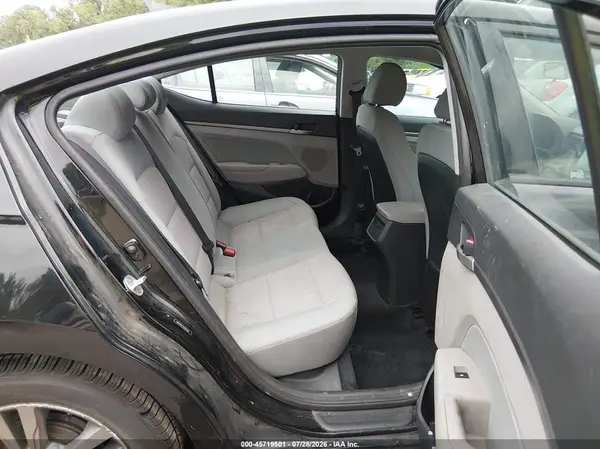5NPD84LF1HH081350 2017 HYUNDAI ELANTRA - Image 8