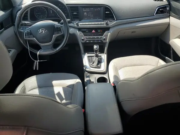 5NPD84LF1HH083745 2017 HYUNDAI ELANTRA - Image 8