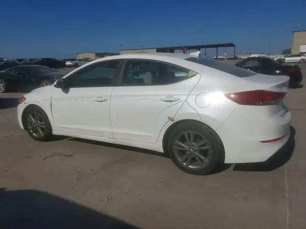 5NPD84LF1HH083955 2017 HYUNDAI ELANTRA - Image 2
