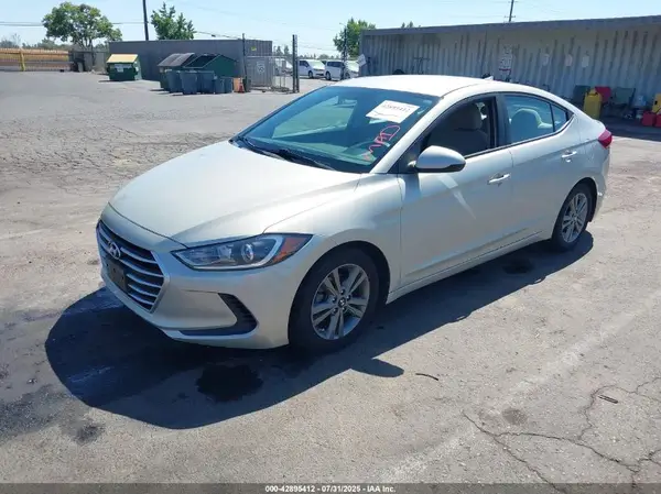 5NPD84LF1HH088718 2017 HYUNDAI ELANTRA - Image 2