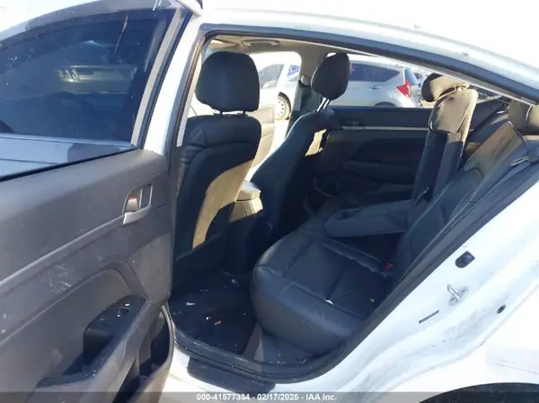 5NPD84LF1HH089559 2017 HYUNDAI ELANTRA - Image 8