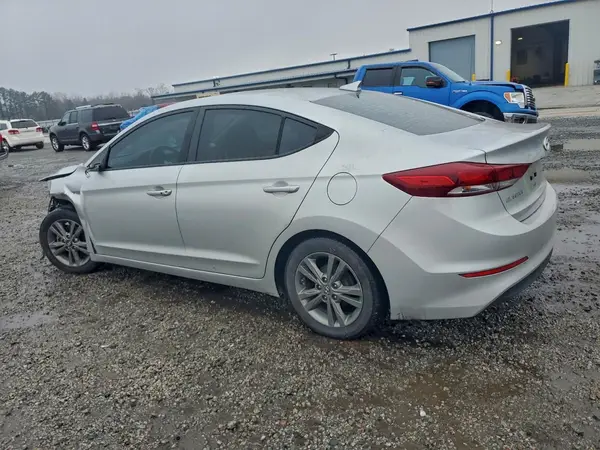5NPD84LF1HH102696 2017 HYUNDAI ELANTRA - Image 2