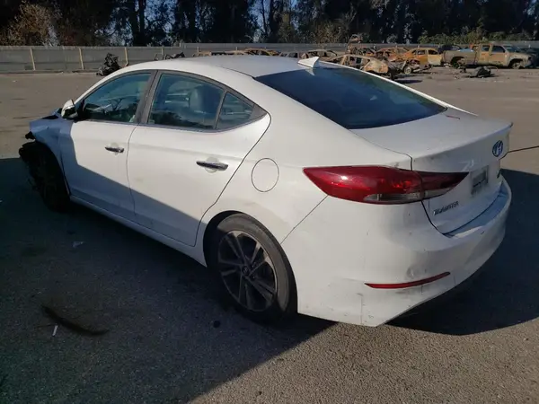 5NPD84LF1HH104707 2017 HYUNDAI ELANTRA - Image 2