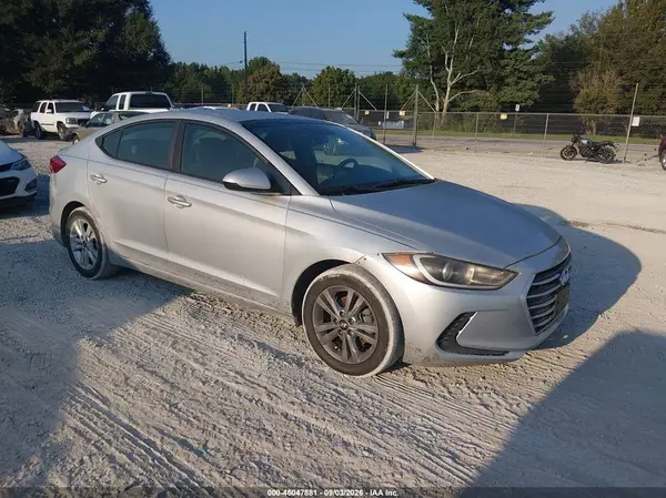 5NPD84LF1HH106120 2017 HYUNDAI ELANTRA - Image 1