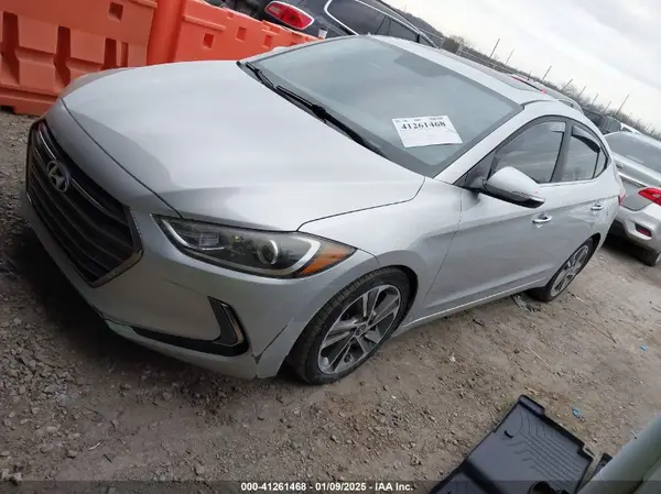 5NPD84LF1HH114962 2017 HYUNDAI ELANTRA - Image 2