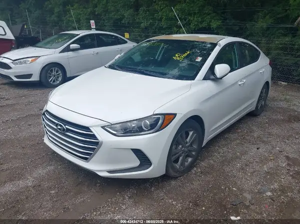 5NPD84LF1HH115464 2017 HYUNDAI ELANTRA - Image 2