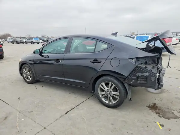 5NPD84LF1HH117389 2017 HYUNDAI ELANTRA - Image 2