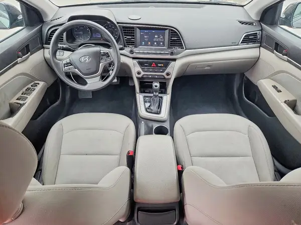 5NPD84LF1HH117389 2017 HYUNDAI ELANTRA - Image 8