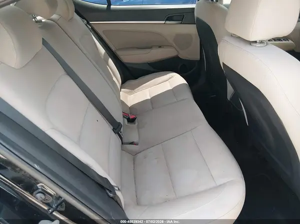 5NPD84LF1HH118879 2017 HYUNDAI ELANTRA - Image 8